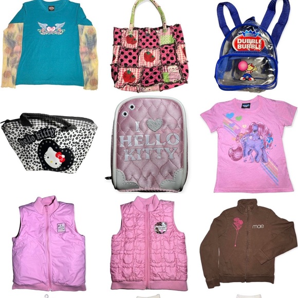 Meet your Posher, Cyn Dice - Picture 2 of 2